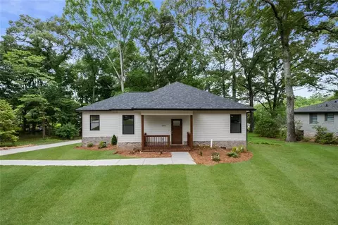 2611 Kimmeridge Dr, East Point, GA 30344