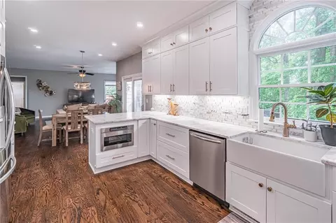 980 Winding Bridge Way, Duluth, GA 30097 photo 16