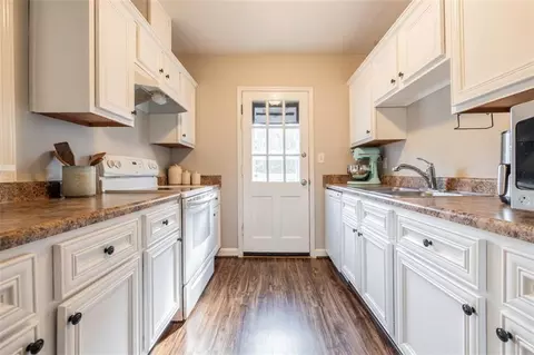 2343 Henderson Mill Rd NE #4, Atlanta, GA 30345