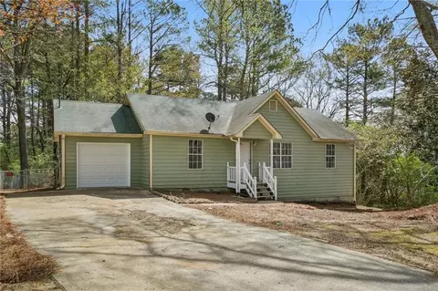 78 Peach Forest Pl, Douglasville, GA 30134