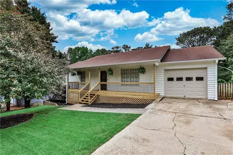 1449 Bridgestone Dr, Lawrenceville, GA 30046