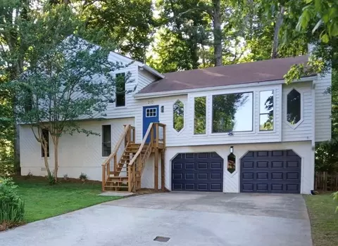 210 Saint Simons Cv, Lawrenceville, GA 30044