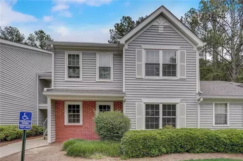 6026 Coventry Cir, Alpharetta, GA 30004
