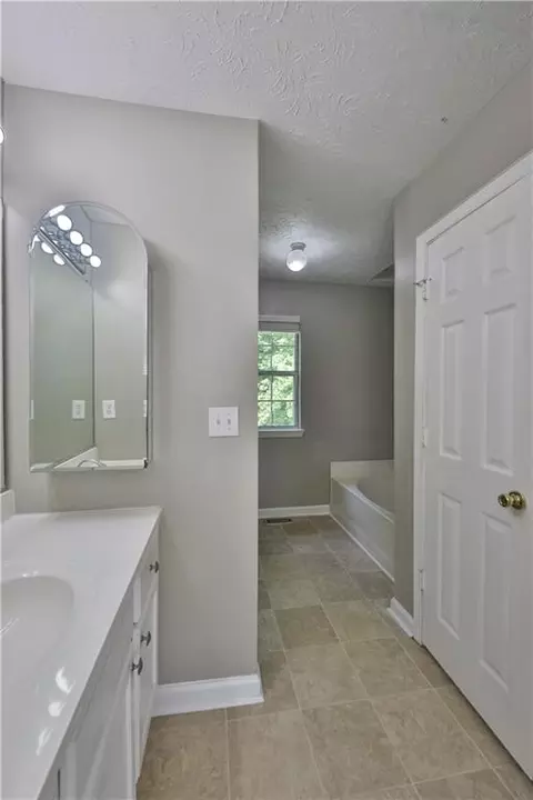 3030 Scepter Dr, Duluth, GA 30096 photo 10