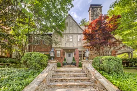 52 Brighton Rd NE, Atlanta, GA 30309