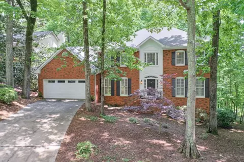 1800 Jacksons Creek Dr, Marietta, GA 30068