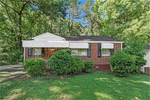 2576 Godfrey Dr NW, Atlanta, GA 30318