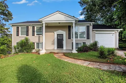 2853 Port Royal Ln, Decatur, GA 30034