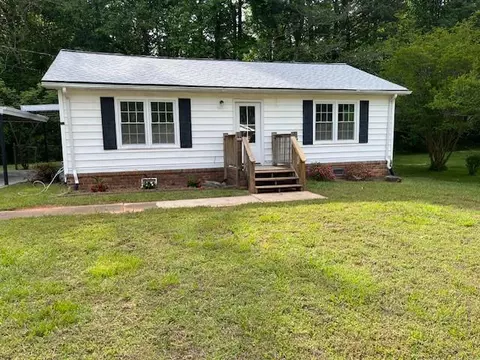 4988 Mable Lake Dr, Mableton, GA 30126