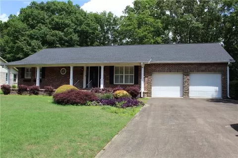 28 Kimwood Dr, Cedartown, GA 30125