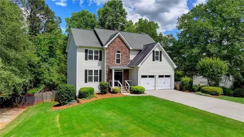 4140 Longmont Dr, Cumming, GA 30028