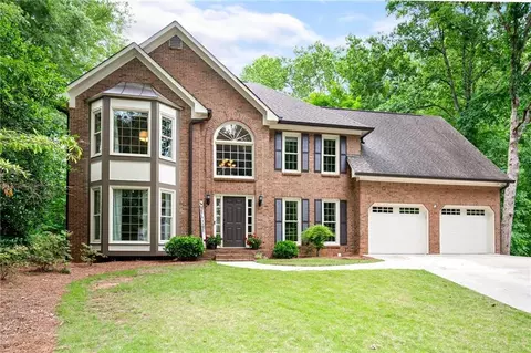 698 Braidwood Ter NW, Acworth, GA 30101