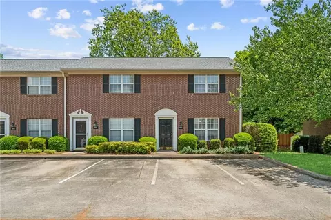 2892 Florence Dr #G1, Gainesville, GA 30504