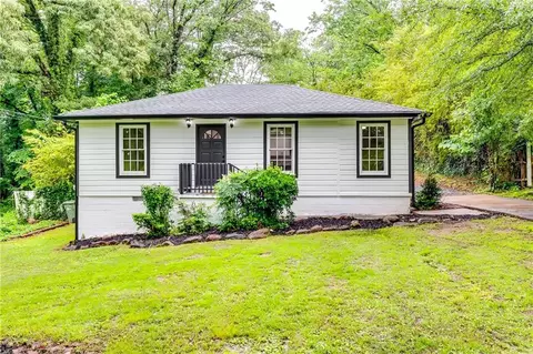 2739 Oldknow Dr NW, Atlanta, GA 30318