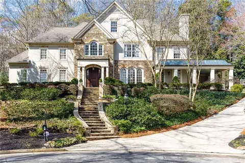 10 Abington Ct NW, Atlanta, GA 30327