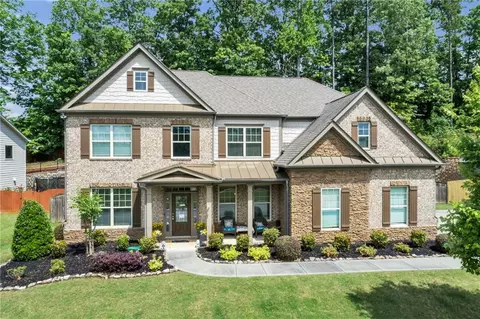 1944 Heatherbrooke Ln NW, Acworth, GA 30101