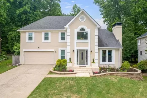 830 Kenley Walk, Roswell, GA 30076