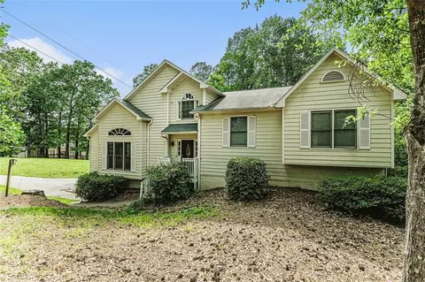 476 Ivey Ct SE, Mableton, GA 30126