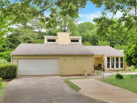 2227 Northland Meadow Ct, Marietta, GA 30066