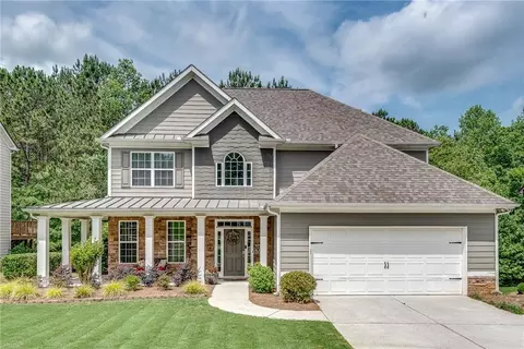6215 Cove Creek Dr, Flowery Branch, GA 30542