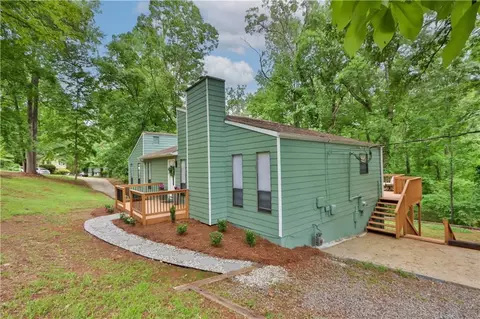 109 Ridgewood Dr, Woodstock, GA 30188