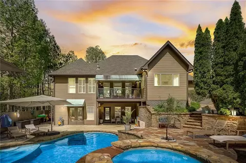 5045 Stefan Ridge Way, Buford, GA 30519