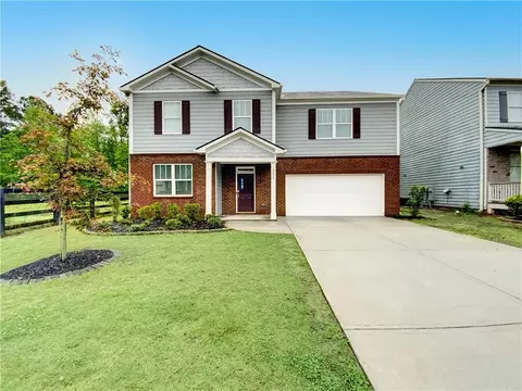 296 Maple Brook Dr, Dawsonville, GA 30534