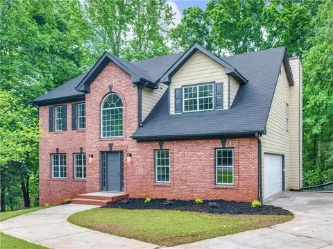 2500 Marthagem Ct, Lawrenceville, GA 30043