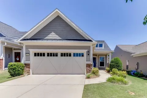 5628 Tisbury Ct, Hoschton, GA 30548