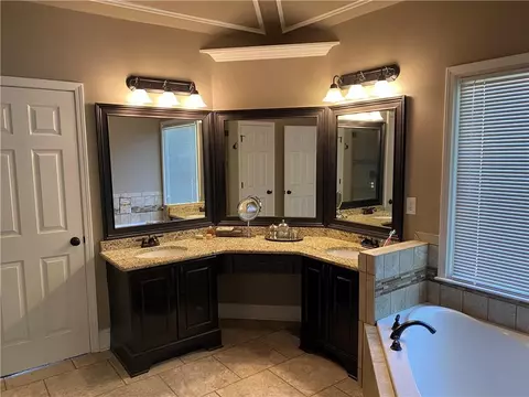 1040 Croftmoore Lndg, Suwanee, GA 30024 photo 33