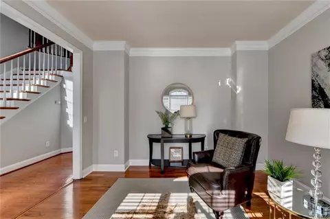 835 River Trace Ct, Suwanee, GA 30024 photo 7
