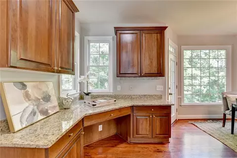 835 River Trace Ct, Suwanee, GA 30024 photo 11