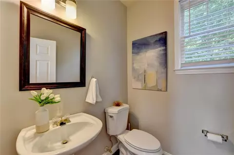835 River Trace Ct, Suwanee, GA 30024 photo 20