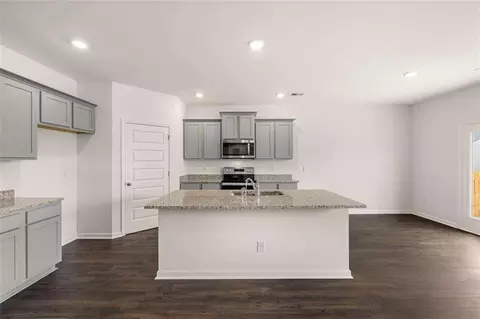 403 Harrow Dr, Perry, GA 31069 photo 8