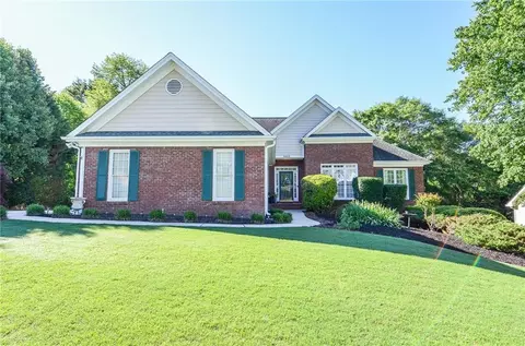 3483 Flat Run Dr, Bethlehem, GA 30620
