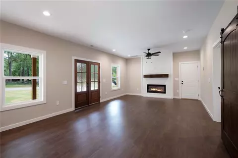 202 Rips Rd, Calhoun, GA 30701 photo 16