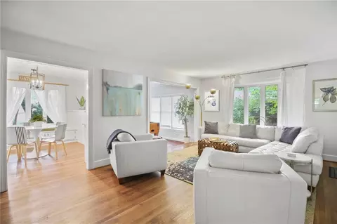 170 Old Ivy Rd NE, Atlanta, GA 30342