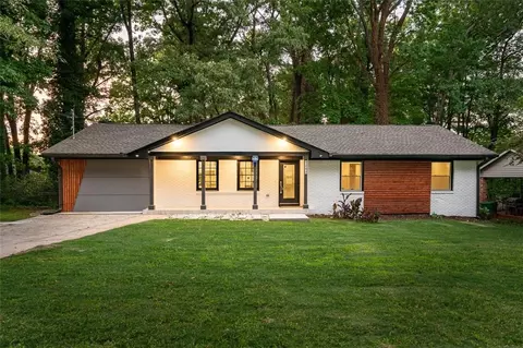 3290 Columbia Woods Dr, Decatur, GA 30032