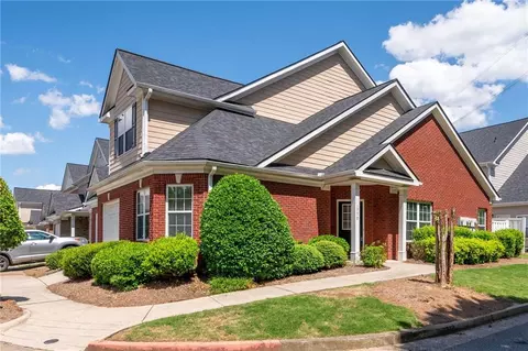 1770 Willow Branch Ln NW, Kennesaw, GA 30152