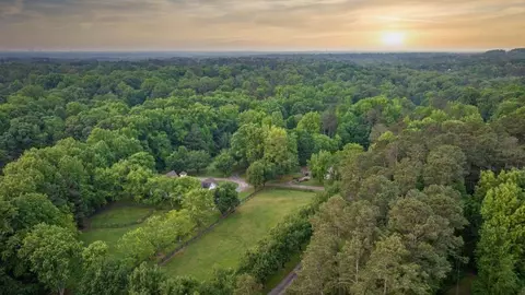 2585 Gelding Ct NE, Marietta, GA 30062