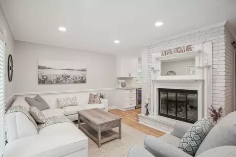 3668 Abbotts Bridge Rd, Duluth, GA 30096 photo 8