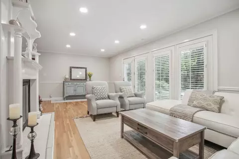 3668 Abbotts Bridge Rd, Duluth, GA 30096 photo 9