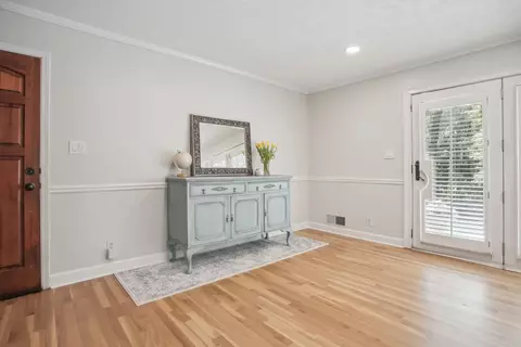 3668 Abbotts Bridge Rd, Duluth, GA 30096 photo 6