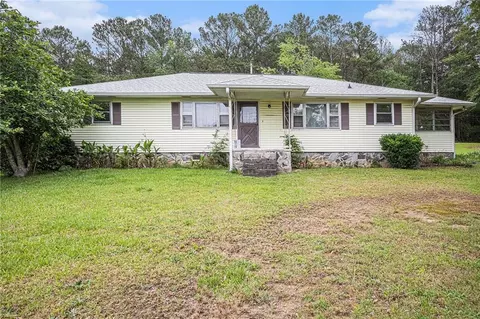 2470 Hi Roc Rd, Conyers, GA 30012