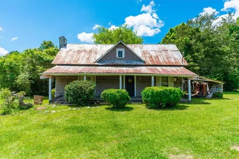 1965 Buttermilk Rd, Cave Spring, GA 30124