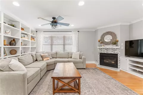 3032 Skyland Dr NE, Chamblee, GA 30341 photo 3