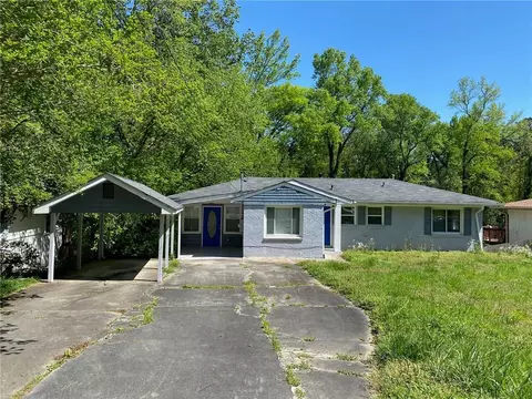 3226 Robin Rd, Decatur, GA 30032
