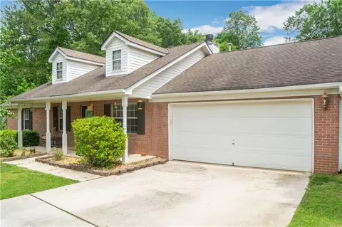 324 Lacebark Ln, Hampton, GA 30228