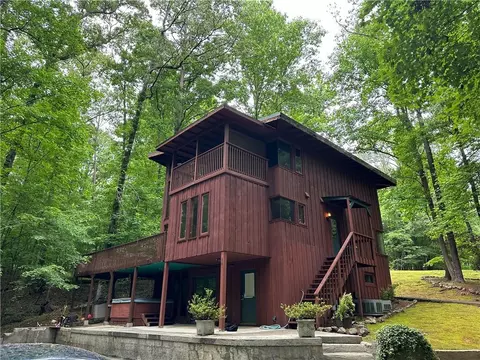 1770 Deer Run Dr SW, Conyers, GA 30094