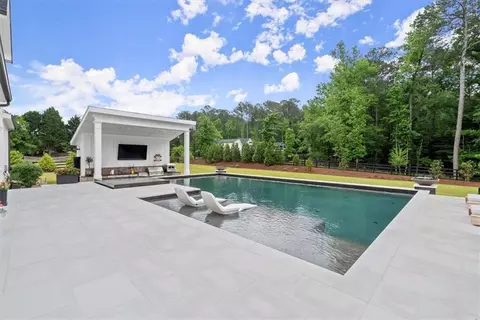 668 Bit Oluck Dr, Suwanee, GA 30024 photo 64